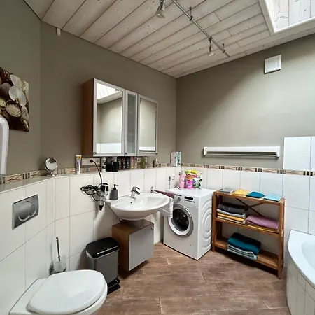 Roth Apartment *